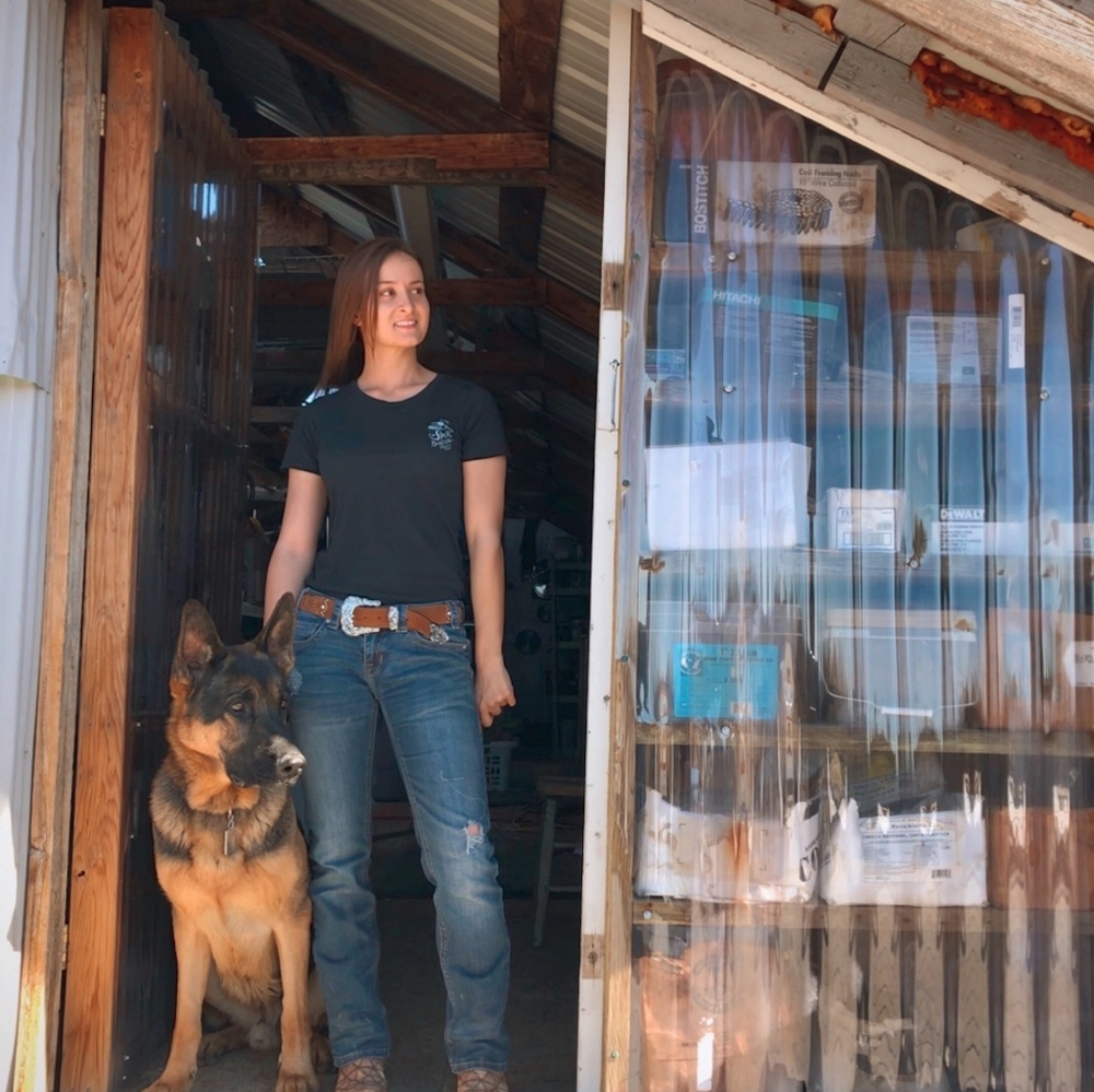 Meet your Posher, Deanna